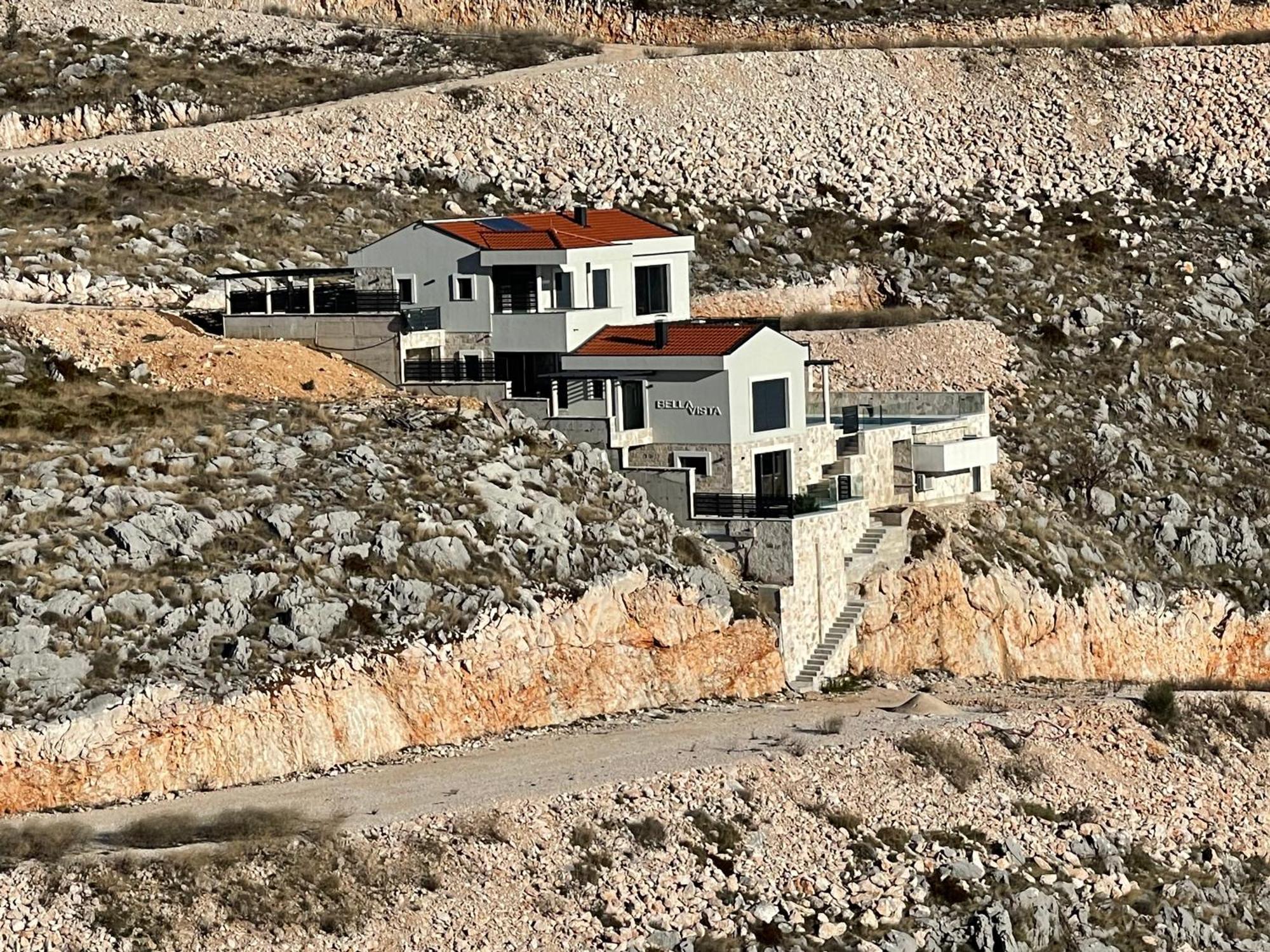 Bellavista Villa Ivanica Exterior photo